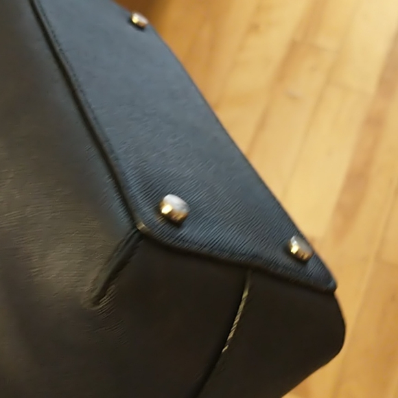 Gorgeous Kate Spade ♠️ Leather Handbag - Picture 8 of 8